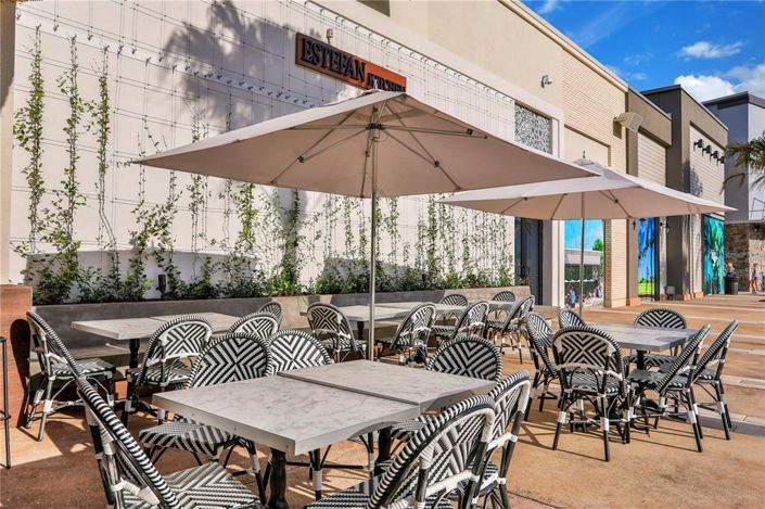 Image No.58-5 Bed House for sale