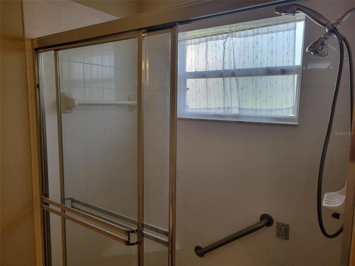 Image No.15-2 Bed House for sale