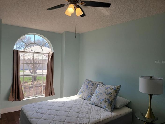 Image No.16-2 Bed House for sale