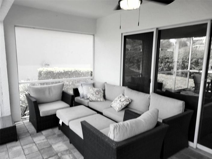 Image No.21-2 Bed House for sale