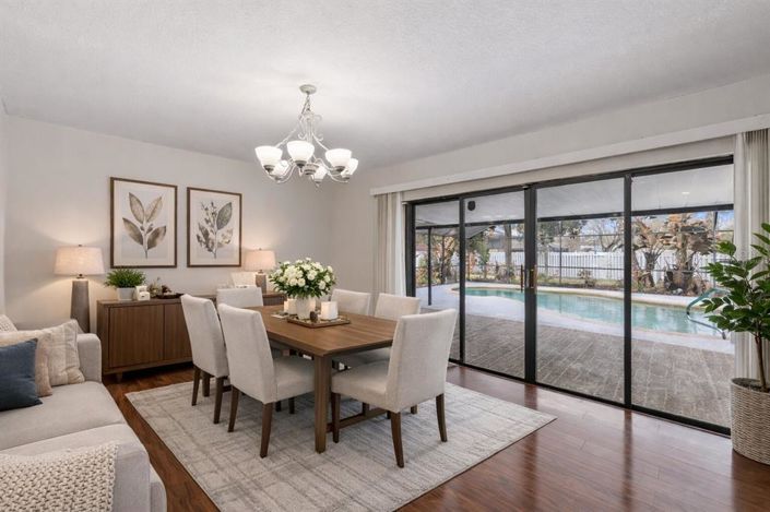 Image No.18-5 Bed House for sale