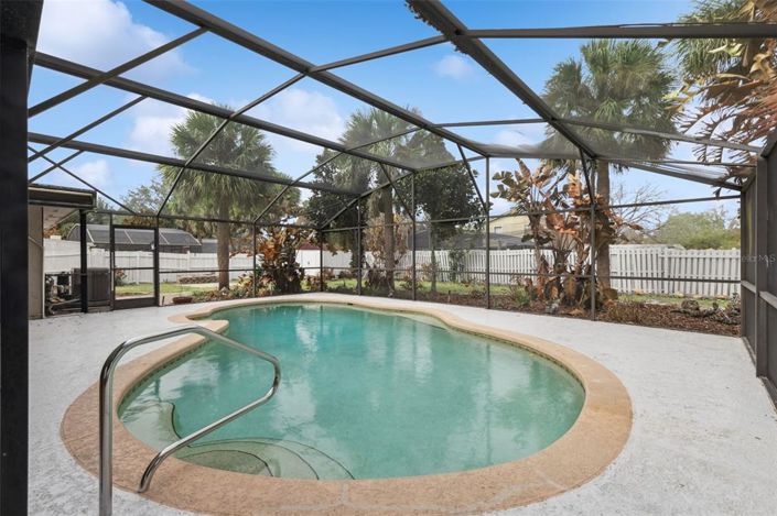 Image No.56-5 Bed House for sale