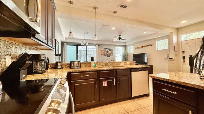 Image No.9-4 Bed Townhouse for sale