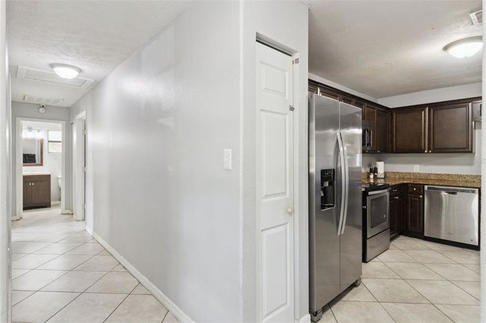 Image No.12-3 Bed House for sale