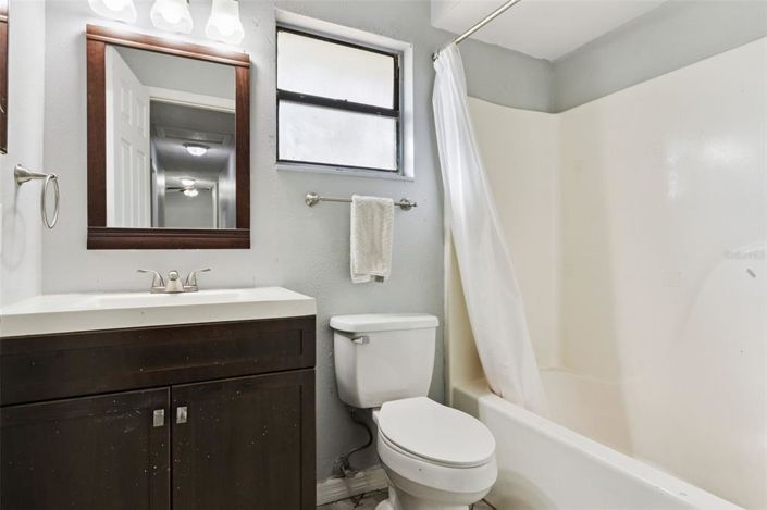 Image No.18-3 Bed House for sale