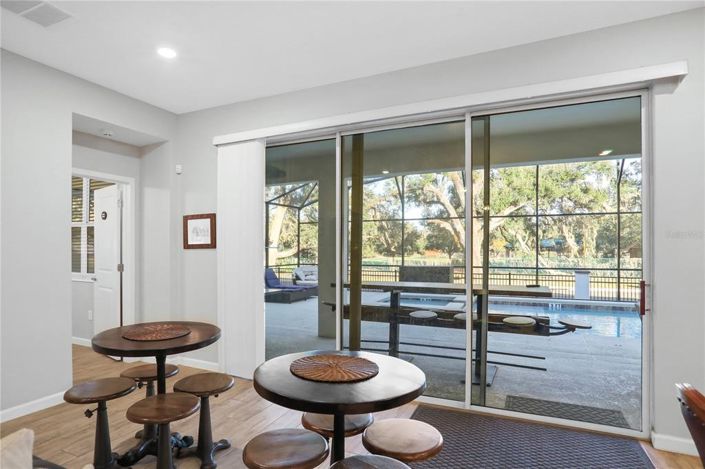 Image No.14-15 Bed House for sale