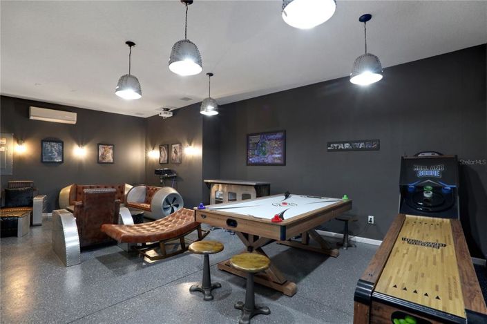 Image No.35-15 Bed House for sale