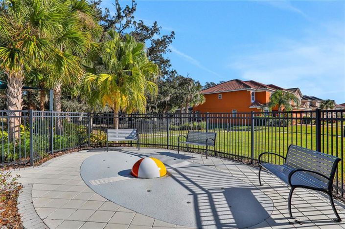 Image No.46-15 Bed House for sale