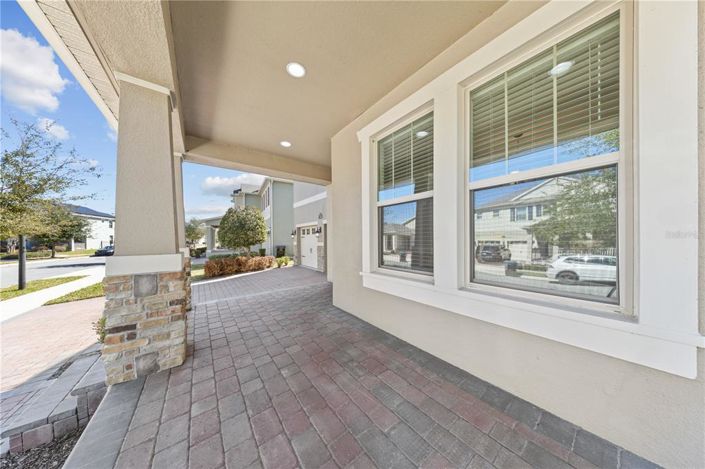 Image No.22-4 Bed House for sale