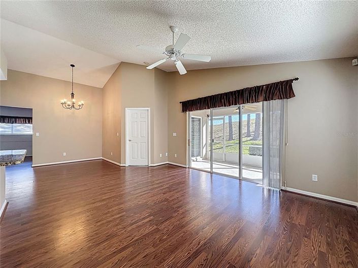 Image No.13-Maison de 2 chambres à vendre à Saint John