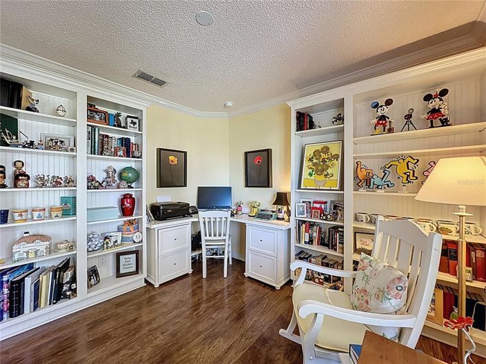 Image No.5-2 Bed House for sale