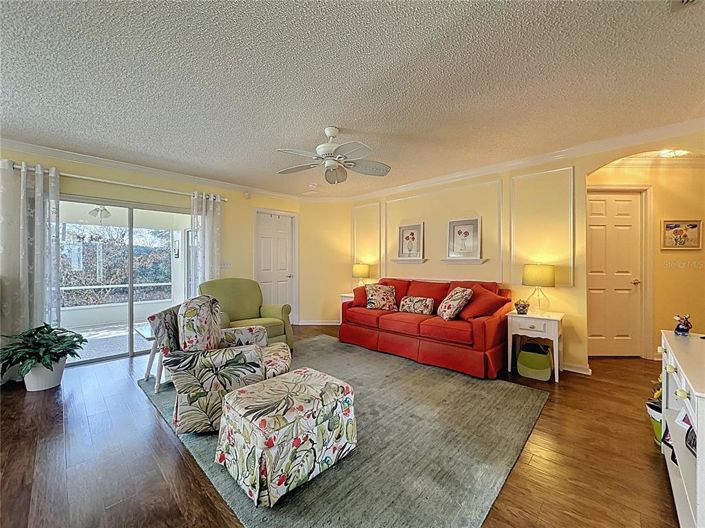 Image No.7-2 Bed House for sale