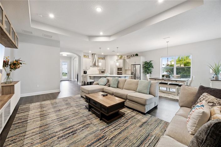 Image No.14-3 Bed House for sale