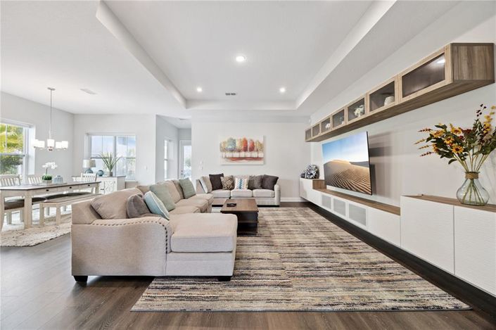 Image No.15-3 Bed House for sale