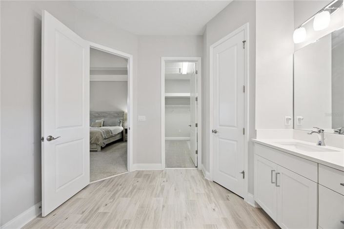 Image No.42-3 Bed House for sale