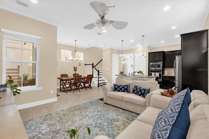 Image No.8-3 Bed House for sale