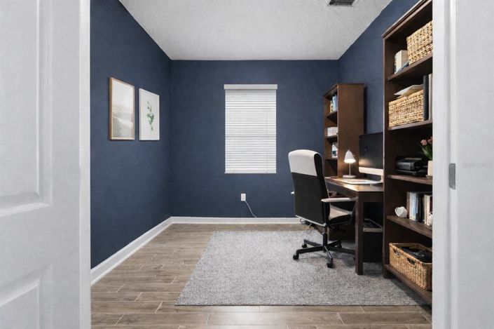 Image No.14-4 Bed House for sale