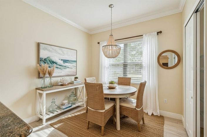 Image No.21-3 Bed House for sale