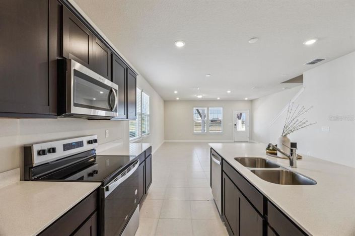 Image No.9-Maison de ville de 4 chambres à vendre à Saint John