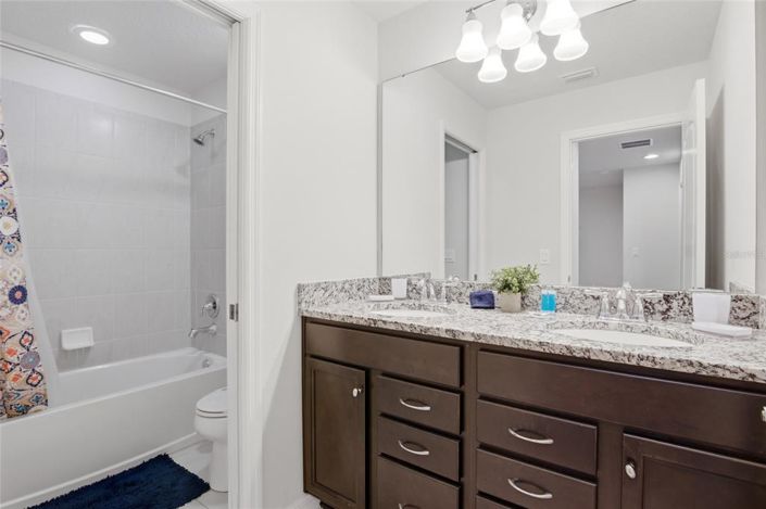 Image No.30-Maison de ville de 5 chambres à vendre à Saint John