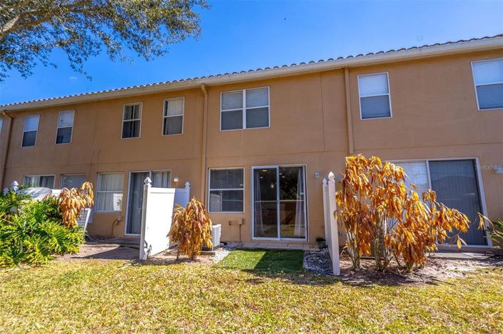 Image No.27-Maison de ville de 3 chambres à vendre à Saint John