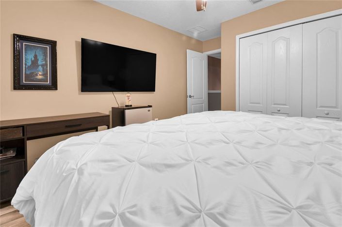 Image No.31-5 Bed House for sale