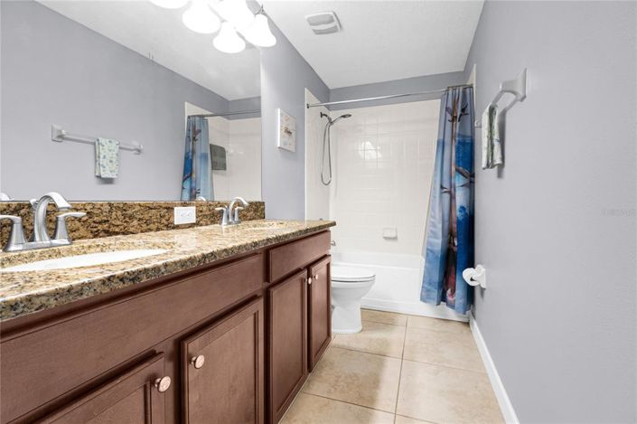 Image No.32-5 Bed House for sale