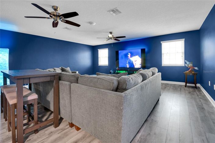 Image No.38-5 Bed House for sale