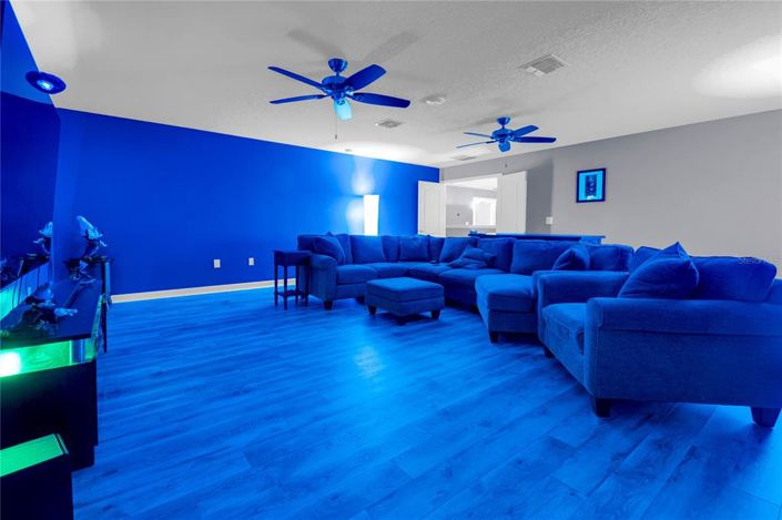 Image No.41-5 Bed House for sale