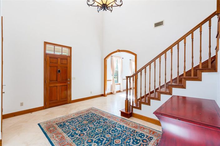 Image No.13-5 Bed House for sale