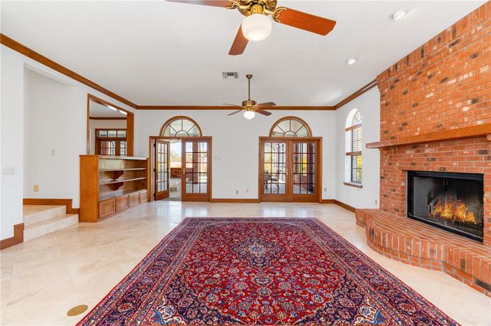 Image No.28-5 Bed House for sale