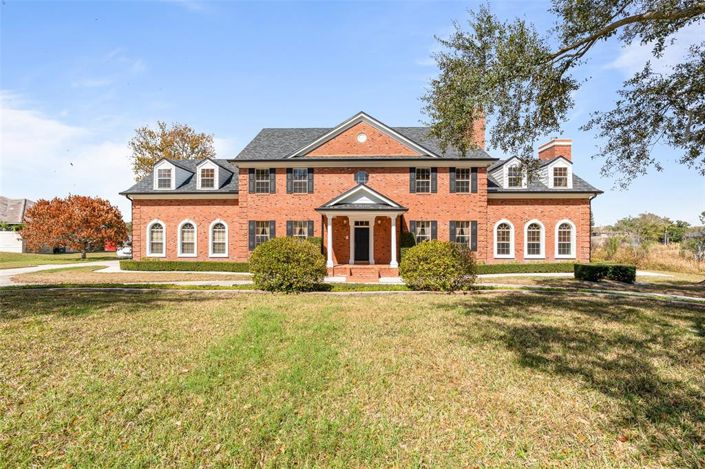 Image No.3-5 Bed House for sale