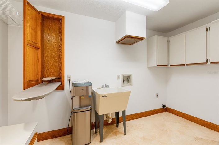 Image No.49-5 Bed House for sale