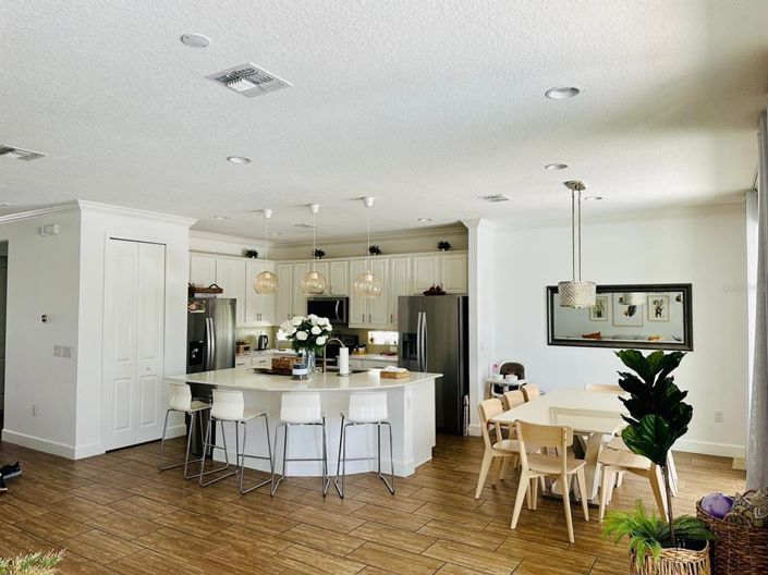 Image No.23-8 Bed House for sale