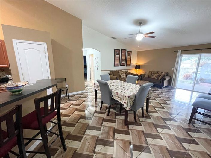 Image No.13-Maison de 4 chambres à vendre à Saint John