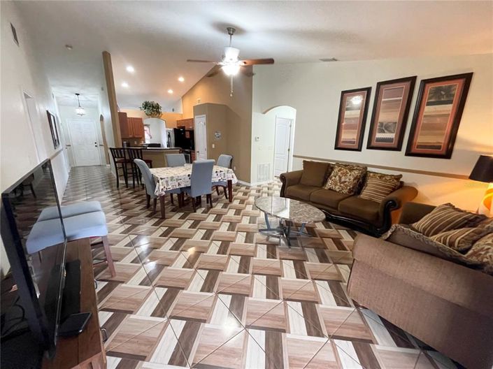 Image No.14-Maison de 4 chambres à vendre à Saint John