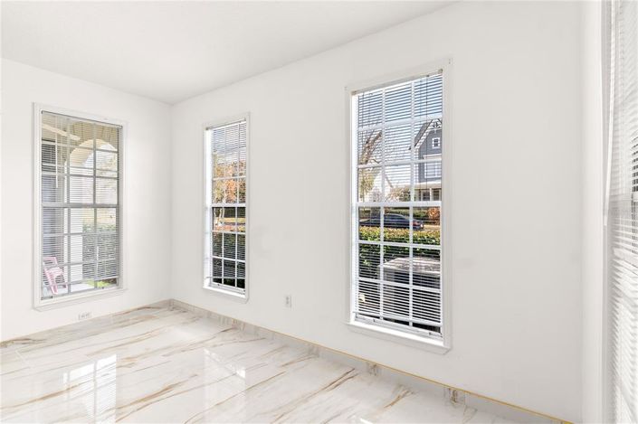 Image No.4-Appartement de 1 chambre à vendre à Saint John