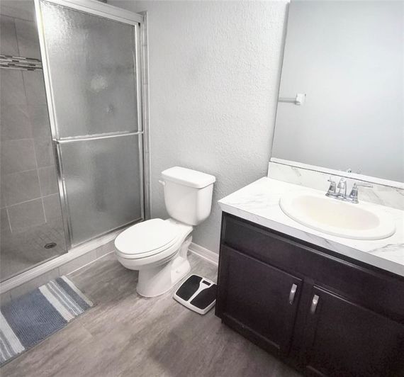 Image No.14-3 Bed House for sale