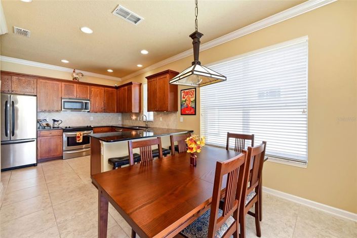 Image No.21-3 Bed House for sale