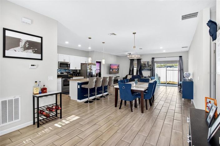 Image No.3-Maison de 4 chambres à vendre à Saint John