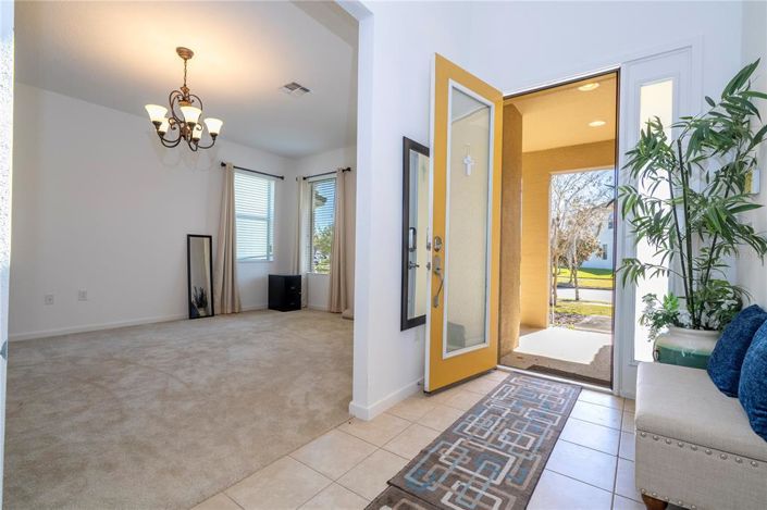 Image No.20-5 Bed House for sale