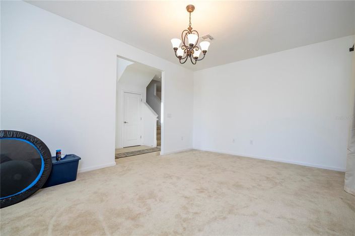 Image No.24-5 Bed House for sale