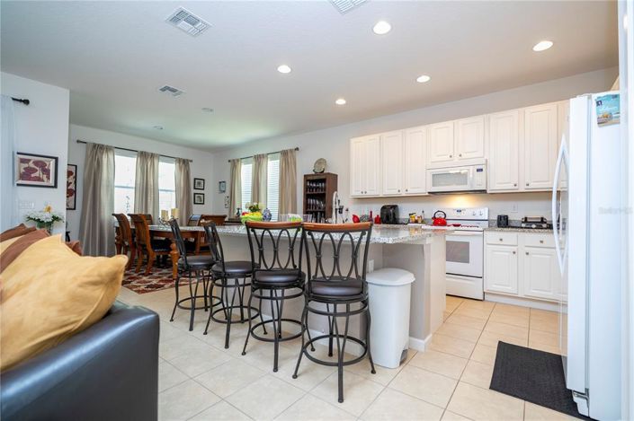 Image No.27-5 Bed House for sale