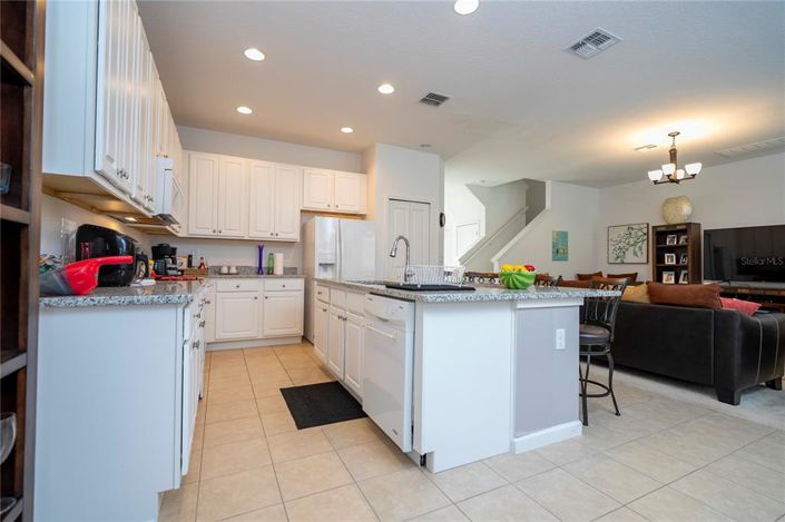 Image No.31-5 Bed House for sale