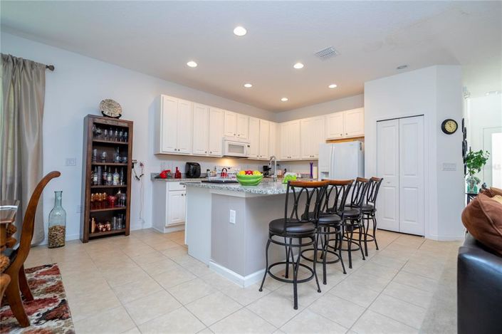 Image No.33-5 Bed House for sale