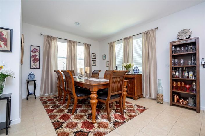 Image No.35-5 Bed House for sale