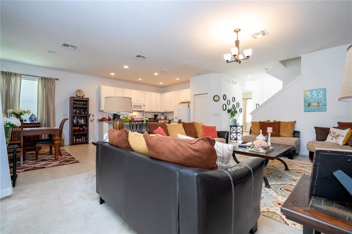 Image No.43-5 Bed House for sale