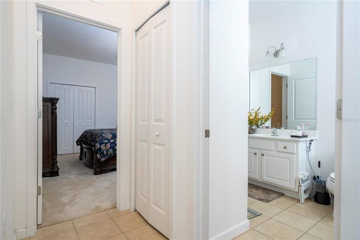 Image No.44-5 Bed House for sale