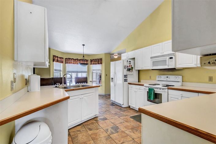 Image No.8-Maison de 4 chambres à vendre à Saint John