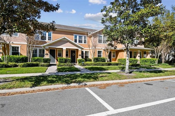 Image No.2-Maison de ville de 2 chambres à vendre à Saint John